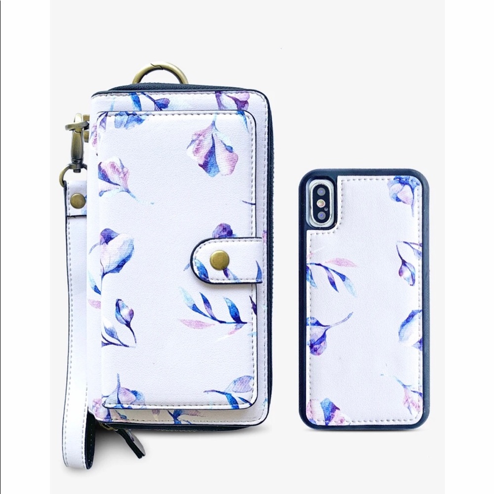 NWOT Mahalocases Ultimate Wristlet & phone case